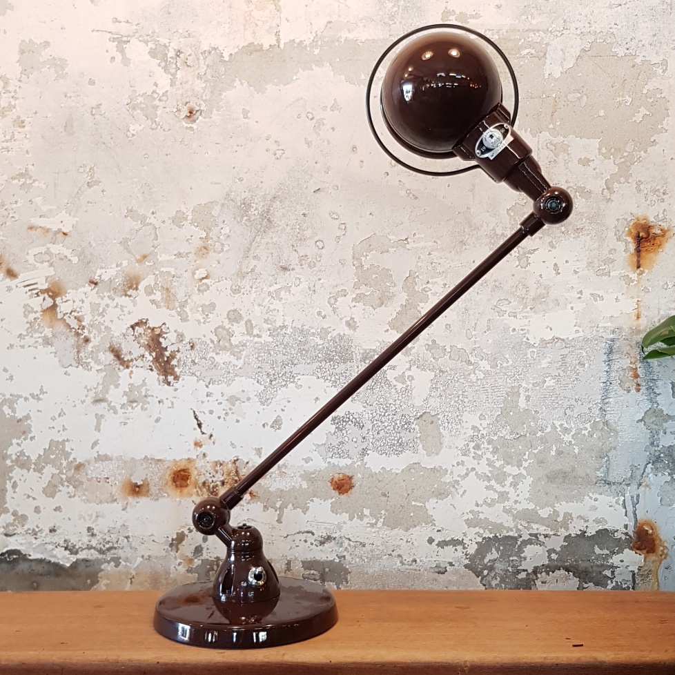 Jieldé-Signal-SI400-Desk-Lamp-–Chocolate-2-1