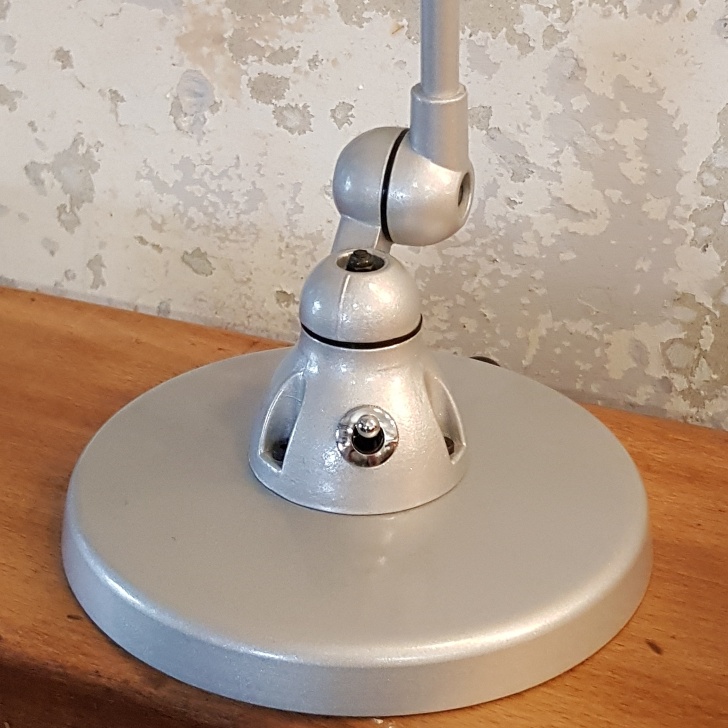 Jieldé-Signal-SI400-Desk-Lamp-–Silver-3