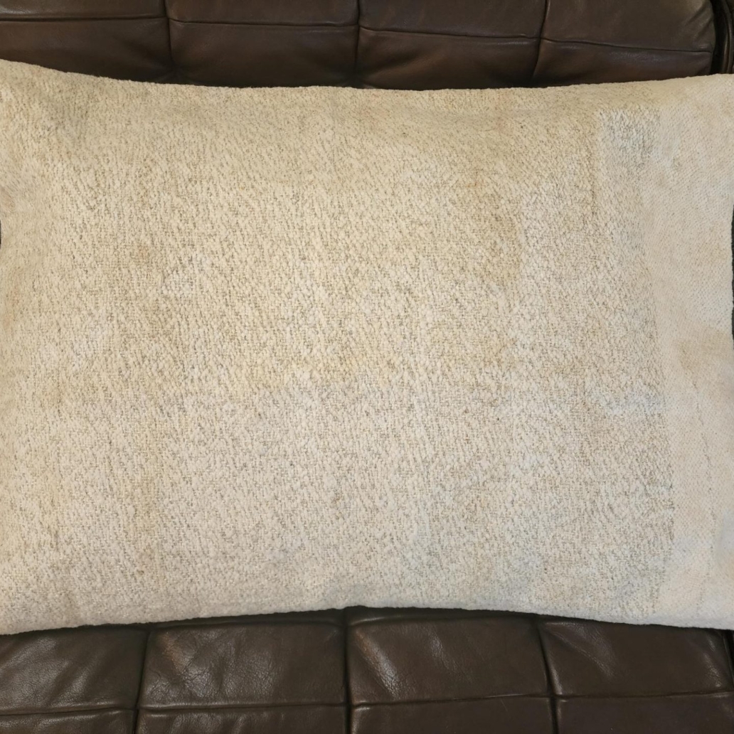 large_pillow7