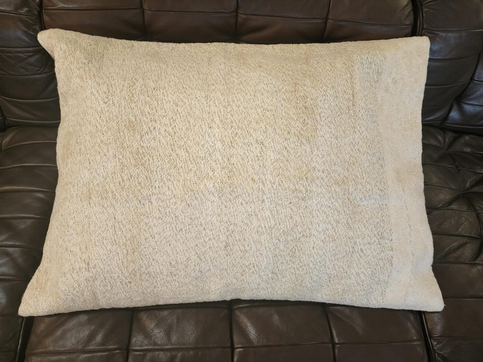 large_pillow7
