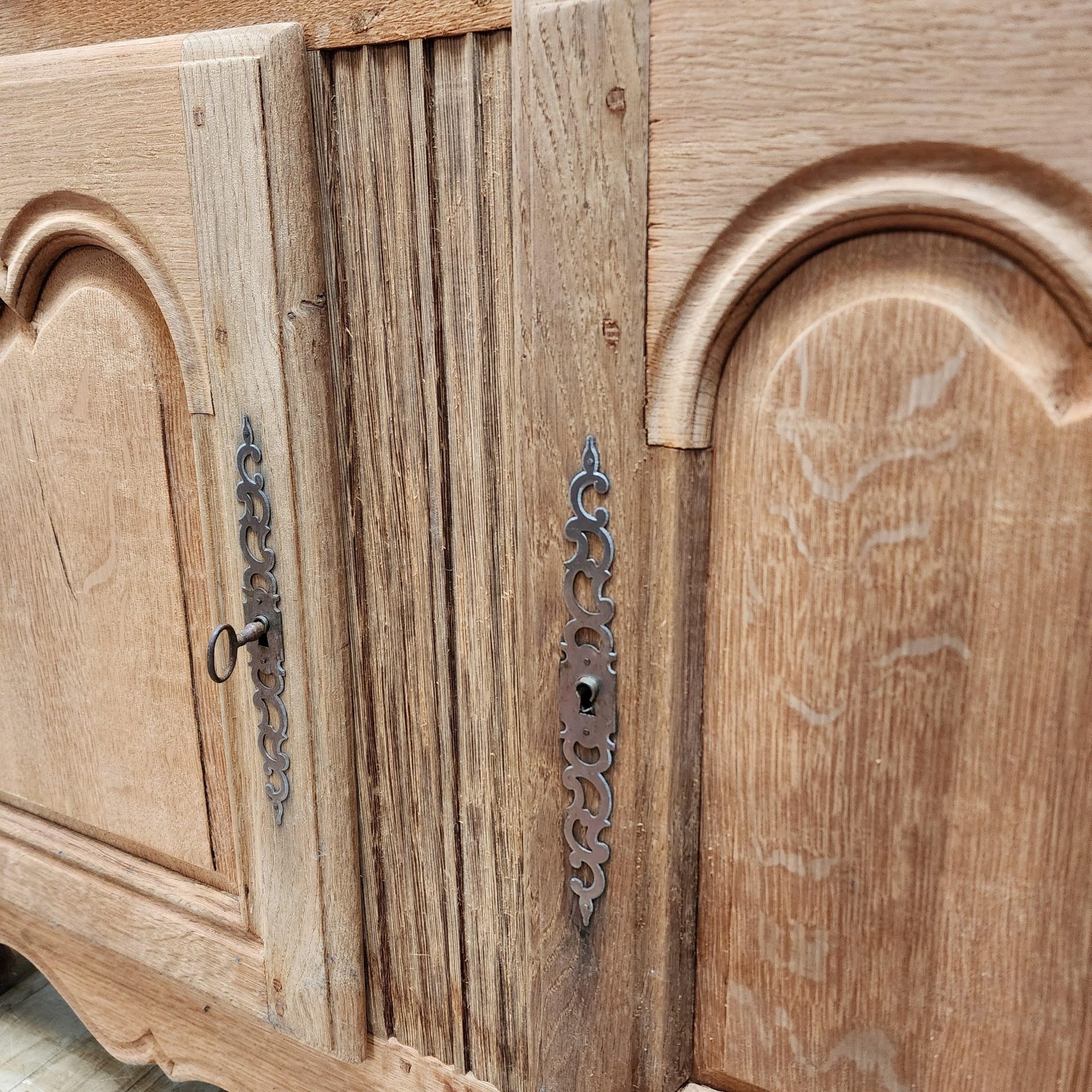 hutch dresser5.new