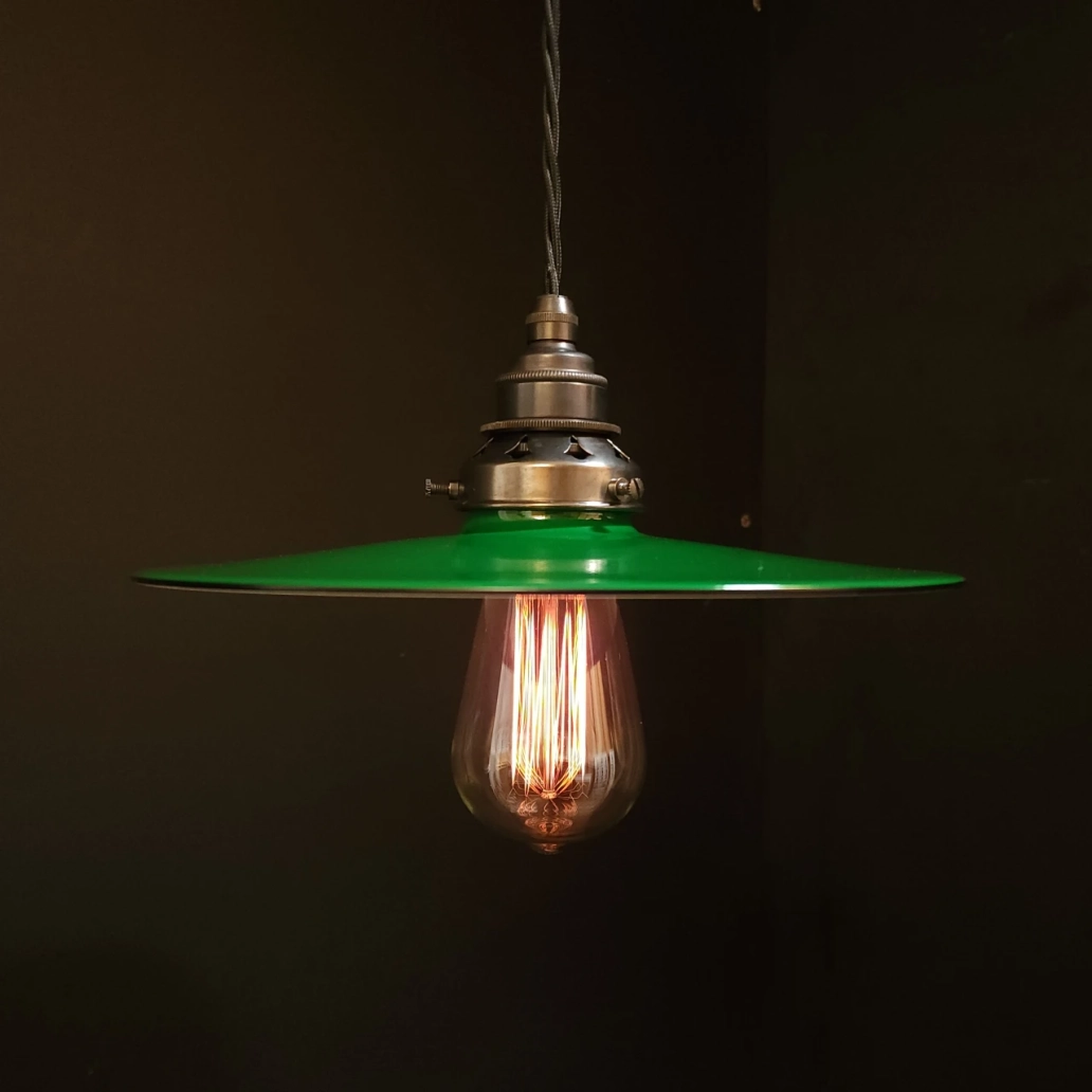 Small Green Flat Pendant on BRONZE