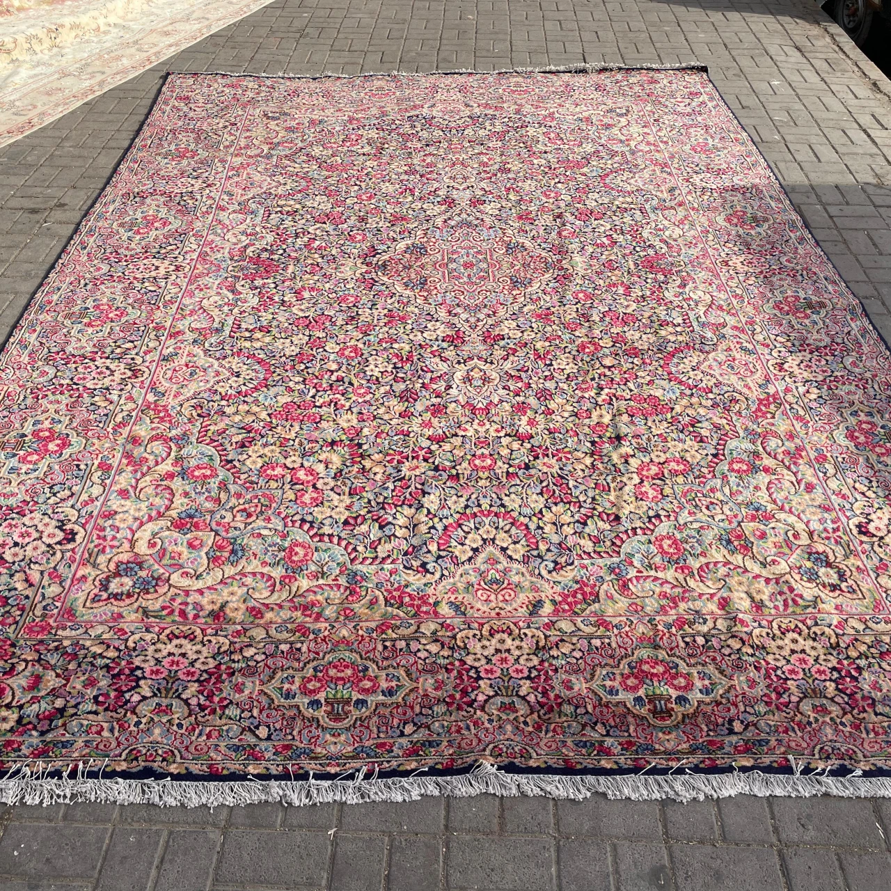 Kirman rug 1